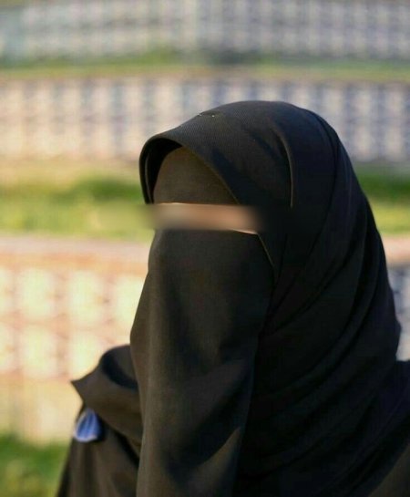 طقم ماليزي 3 قطع منديل مربع ونقاب مغيط وشريطه حواجب