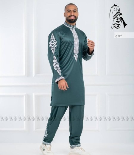 أخضر